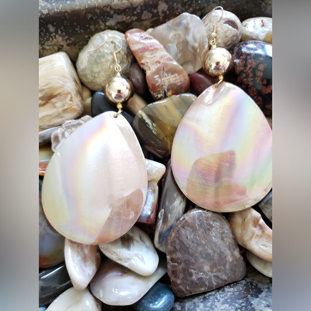 Anthro Shell Drop Earrings - Picture 2 of 14